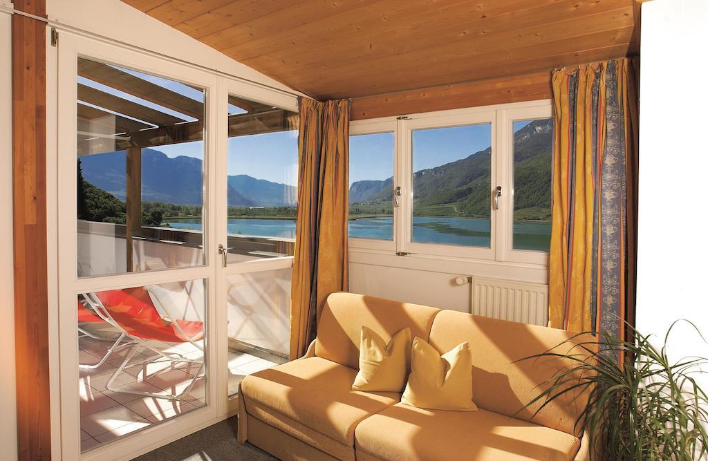 Residence Haus Kalterersee Caldaro Room photo