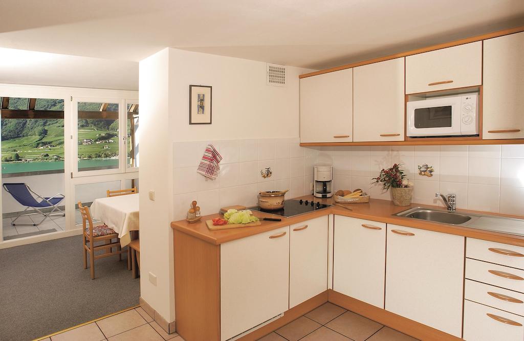 Residence Haus Kalterersee Caldaro Room photo